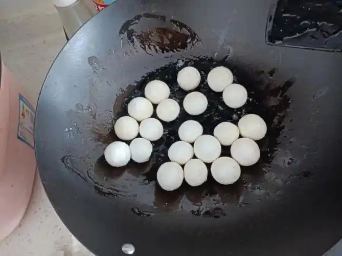 按照小教程煎汤圆