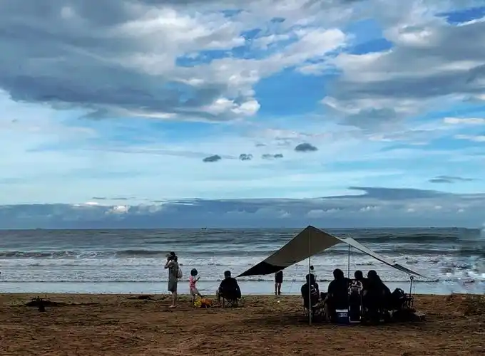 青岛旅游石老人