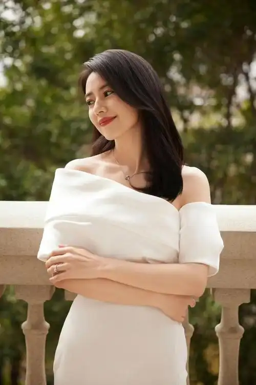 发型|杨紫|汤唯|妆容|高圆圆_网易订阅