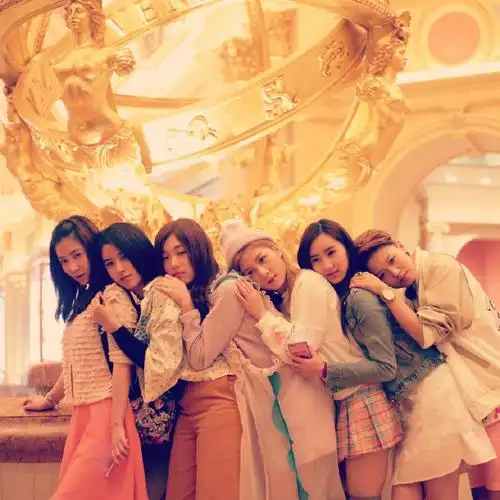 离开蜜蜂少女队后,赵婉婷据悉担当女一号的电影《异类》正在热拍!