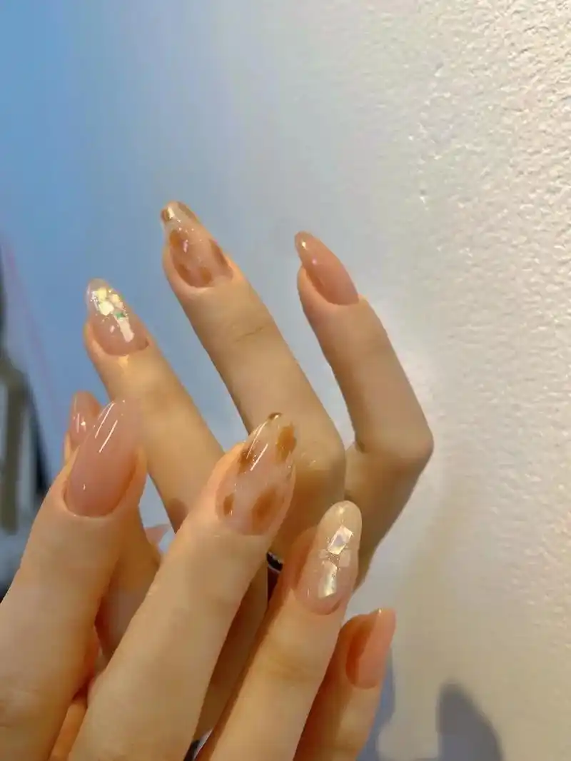 美甲款式图片2021最火网红款#美甲图片 #美甲款式更新  - 抖音