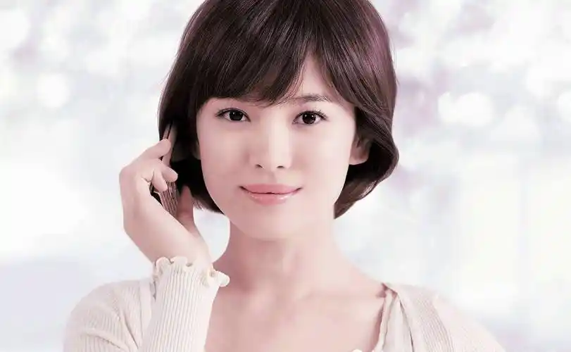 原创谁说圆脸没有优势这些30岁的圆脸女星比18岁更像18岁