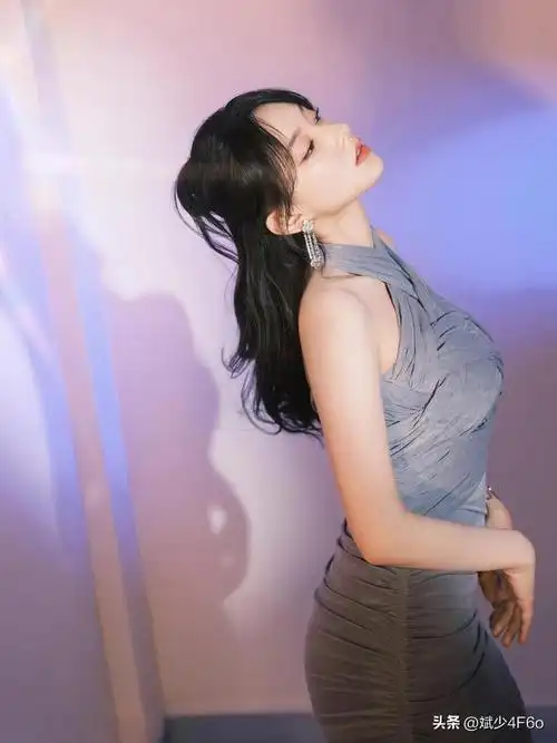 程潇美女姐姐爱死她了