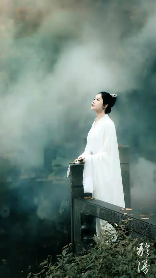 白色古装女仙女 薄纱_纯白色古装女汉服超仙仙女唐朝薄纱飘逸古风大袖