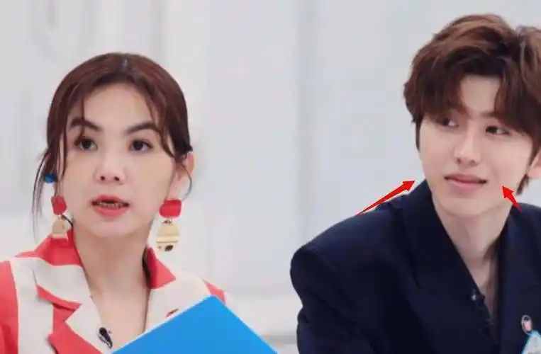 原创原创青你2虞书欣出场太可爱蔡徐坤的宠溺脸亮了这谁不羡慕