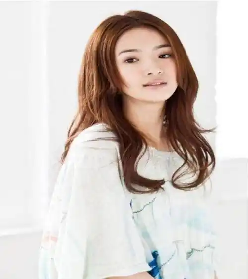 林依晨再演青春少女,宛如十八岁,与90后小鲜肉搭档毫无违和感_保养