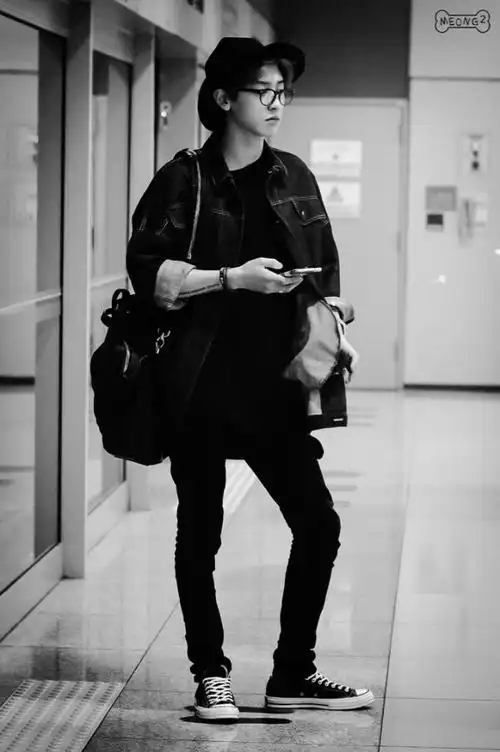 exo朴灿烈高清壁纸 黑白