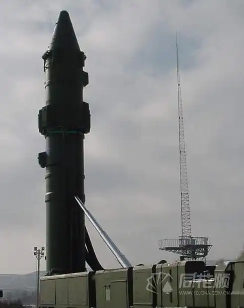 第十种:东风-21中程弹道导弹