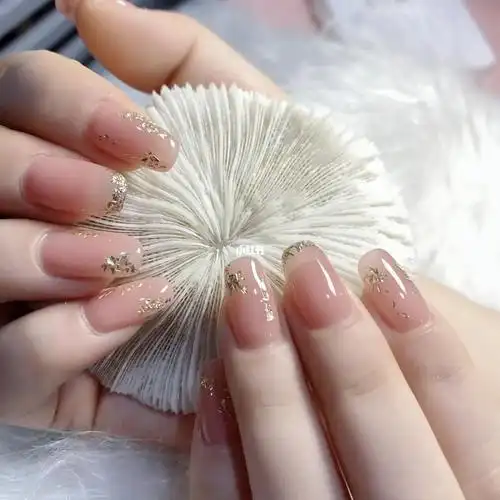 玉指6号2遍,冰透16号加一遍#美甲 #显白美甲