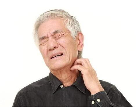 老年人总是皮肤瘙痒该怎么办?