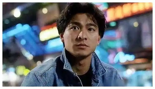 刘德华62岁晒出一日三餐,引发网友狂赞,恢弘风采惊为天人!