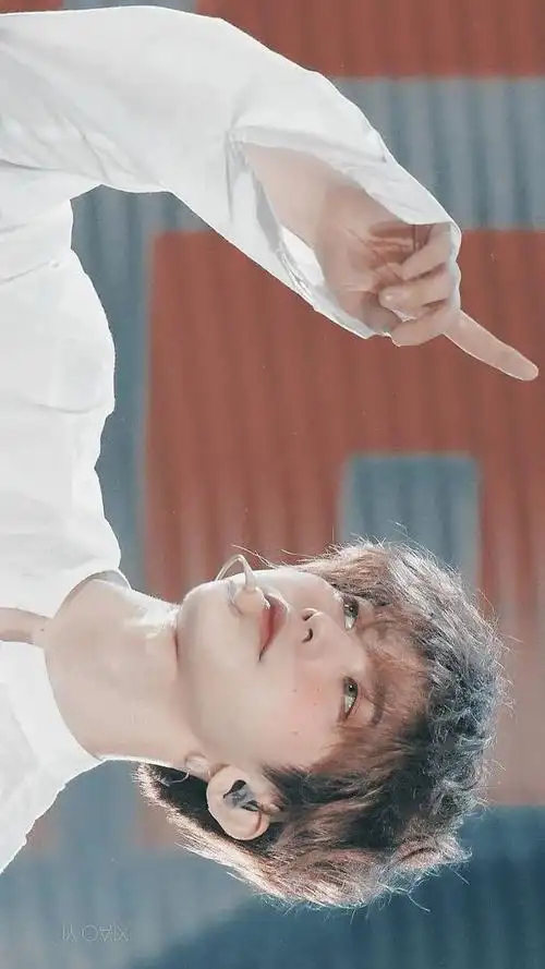 102明星壁纸蔡徐坤头像ikun专属