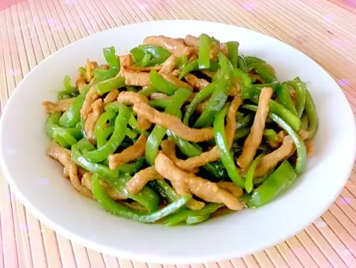 喝酒怎能不来几道家常菜,推荐4道简单好吃的菜品,谁吃谁有口福