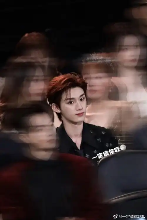 丁程鑫 腾讯视频星光大赏##腾讯视频星光大赏