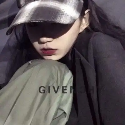 遮脸头像女网红照片女生头像挡脸