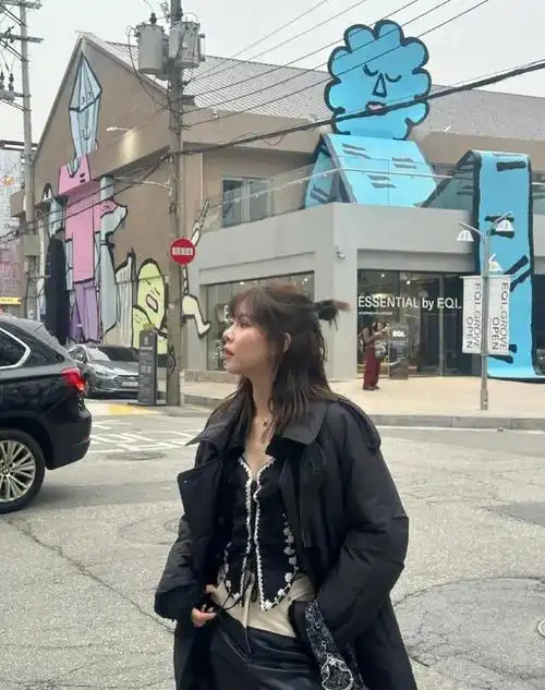 宋妍霏素颜状态