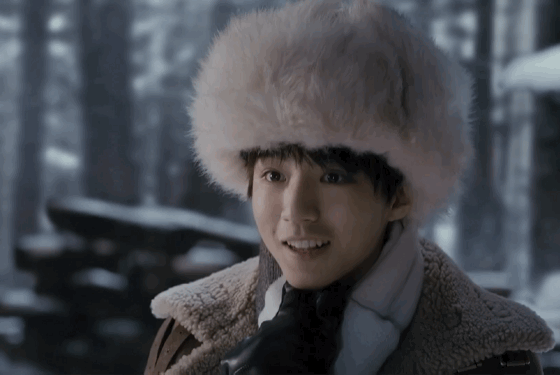 王俊凯[超话]##王俊凯天坑鹰猎##apec未来.