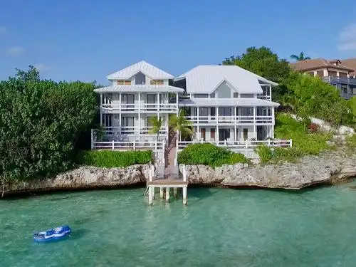 别墅 sunset point oceanfront villa(日落点海滨别墅)