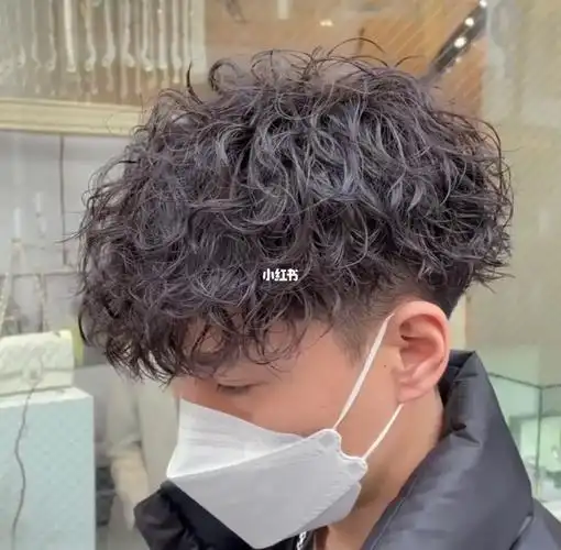 男生日系烫发发型参考#发型合集男生发型推荐