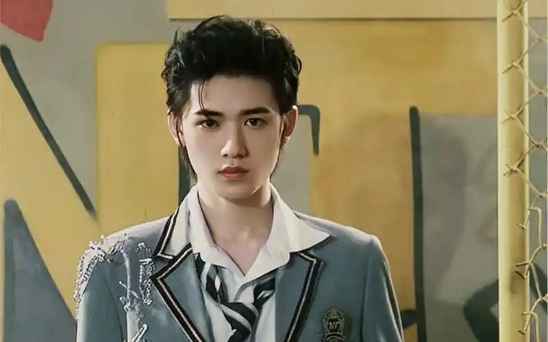 【宋亚轩】哪个小可爱还不知道呀～宋亚轩二专单封马上开售啦!