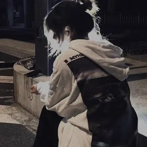 伤感微丧女生头像