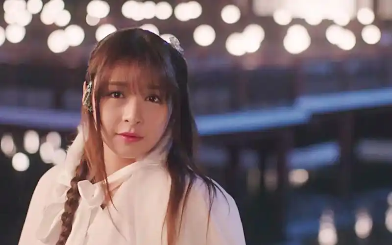 【张语格】心中第一位的正统汉服少女,她从大唐穿越而来,回眸一笑醉了