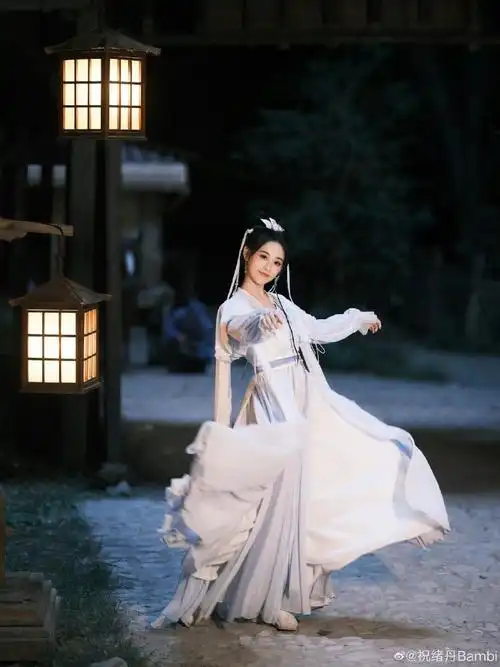 祝绪丹古装角色适配度##祝绪丹曹萱萱花絮照