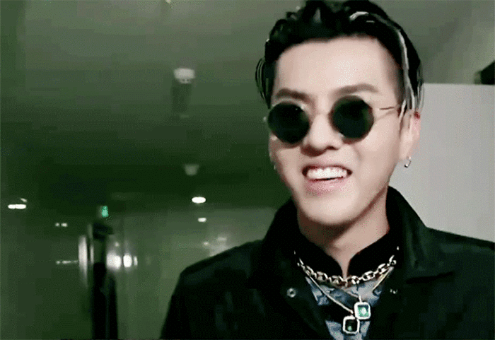 吴亦凡等3个"精神病",给我们什么启示?什么警醒?什么笑料?