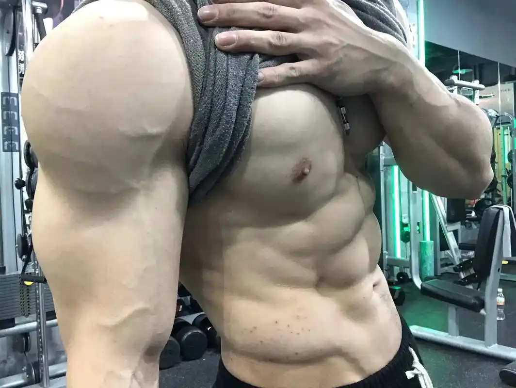 【勇敢一点,敢于直面自己的内心,才有能获得真正的幸运】#腹肌 - 抖音