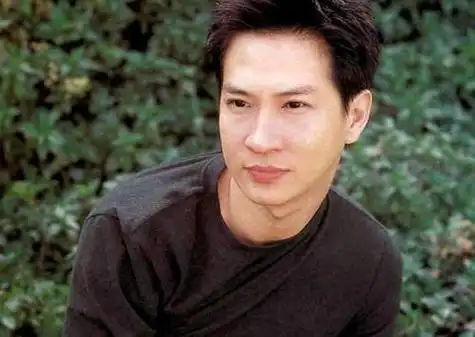 这十位香港60后男明星是不是承包了你的整个青春