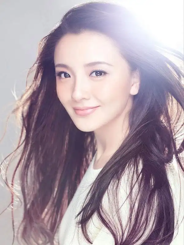 p>孙茜,中国内地女演员,出生于甘肃省兰州市,毕业于中国传媒大学表演