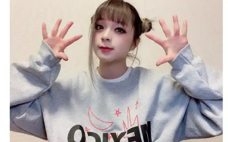 【水桥舞/maria的tiktok】那天,那个女人终于又想起了她的抖音账号!
