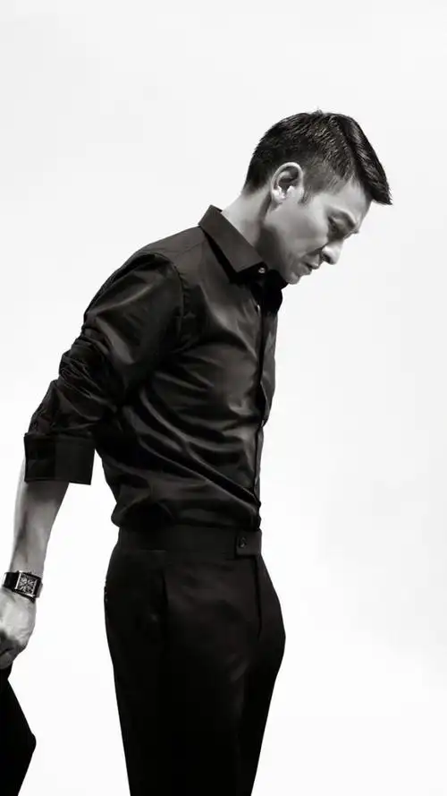 领养4个非洲娃的王灿笑了|郭刚堂|郭新振|王灿|失孤|刘德华