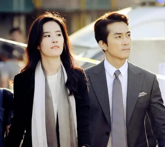 回顾刘亦菲宋承宪这段情一厢情愿的爱情注定无法长久