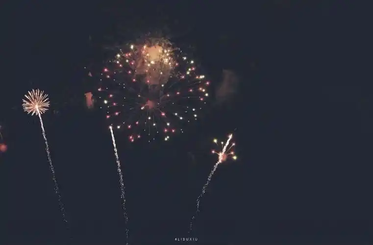 ins温柔治愈系背景图