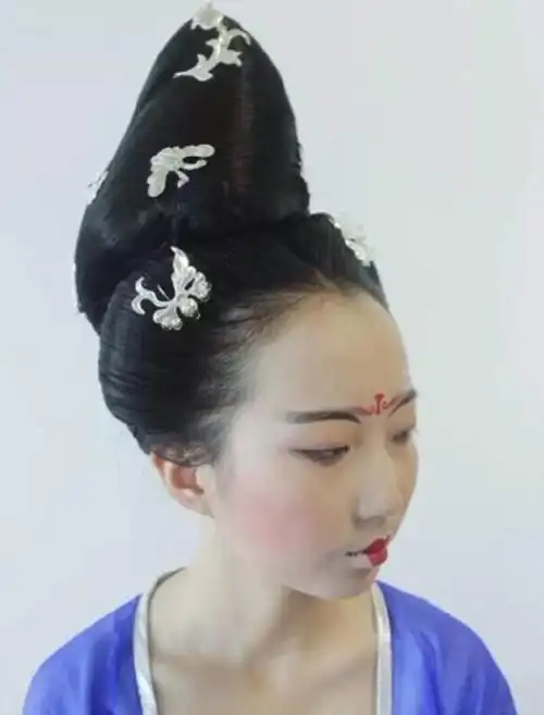 古代女子的发型,最仙不过"飞天髻",你最喜欢哪一种?