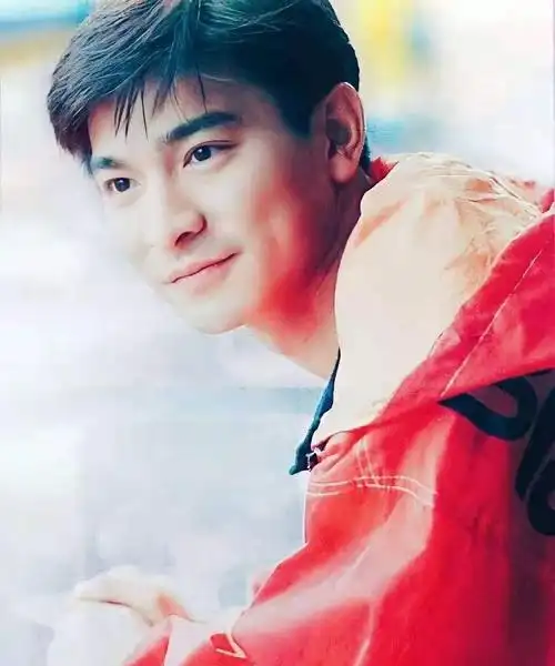 刘德华出道40年首开直播,观看人次超1亿,但有一环节很拉跨