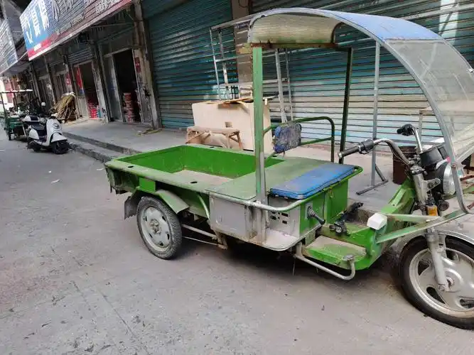 转让拉货三轮车 8成新