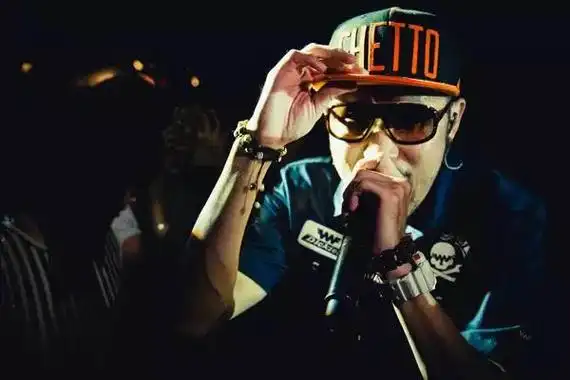 中国有嘻哈热狗是谁个人资料揭秘 来头太大系台湾嘻哈教父_尚之潮