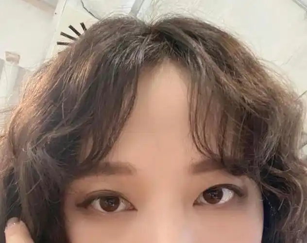 发际线高的女生,多留这几款发型,显瘦又女神,对发量没要求!