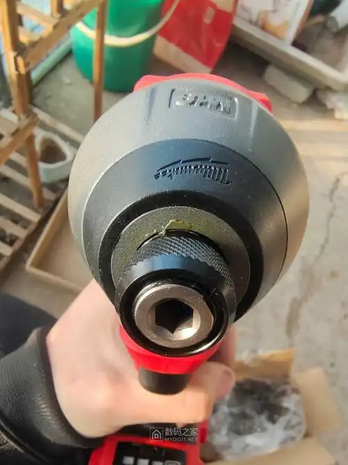 米沃奇2853开箱看看有没有问题