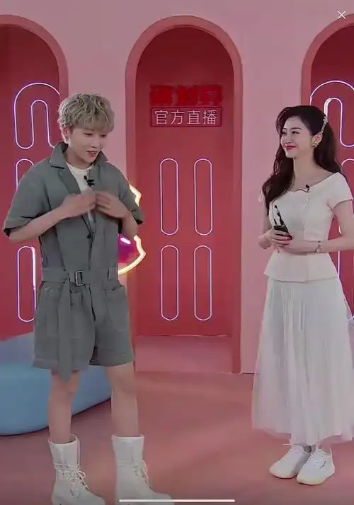 【刘雨昕,景甜】popping 无价之姐,就是说圆满了!