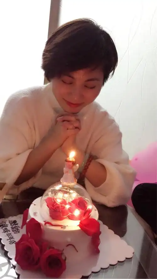 有一种节叫今天你过生日! 《写进日记里的粉红色回忆》