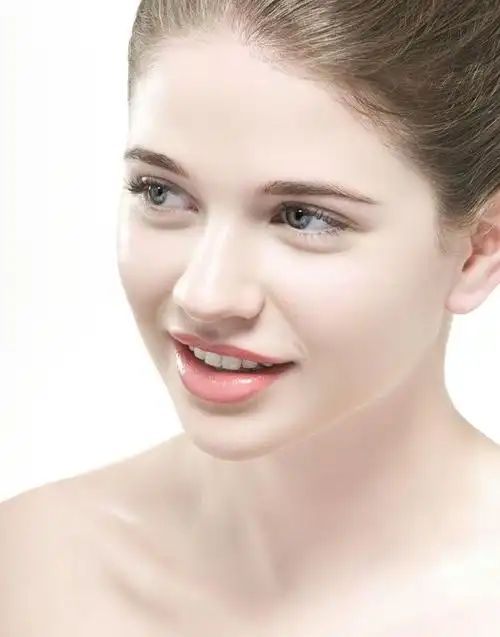 好皮肤美容女人-加拿大adamo de pax摄影师作品-sarah封面大图