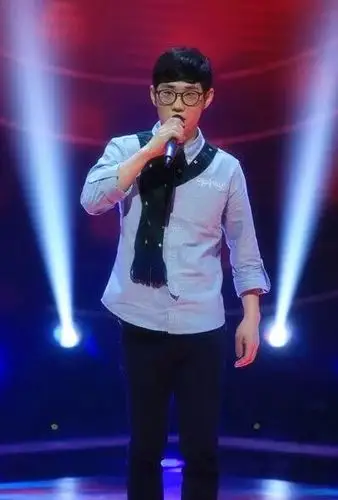 中国好声音第四季第三期学员江源东图片