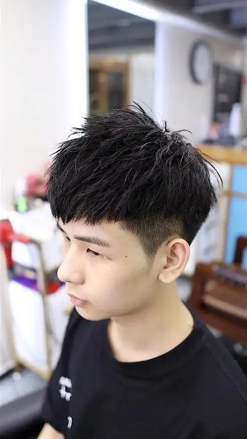 自然卷改小碎盖发型#男生发型