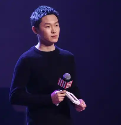 【图】侯祖辛和梁博首次合作 "好声音"同学当导演