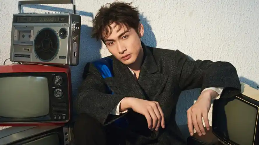 张彬彬明星明星风尚壁纸2