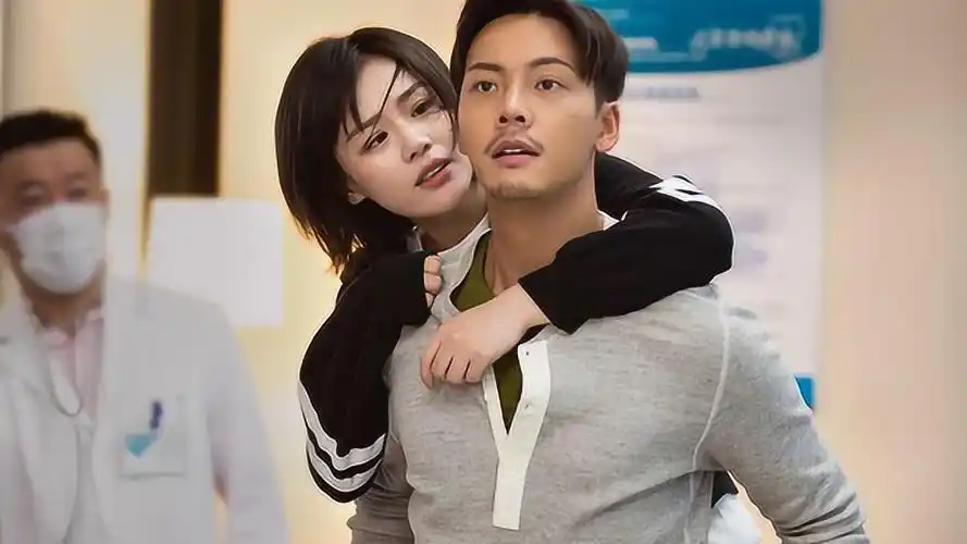 光蓉cp超甜特辑曝光马思纯陈伟霆不仅亲亲抱抱还一起洗澡