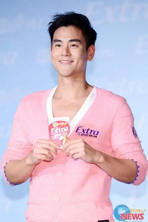 彭于晏「千金」迷人笑容获青睐 喜获千万美齿保单